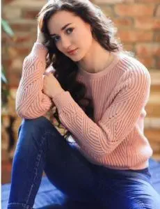 Elite escort service in Vakola for home and hotel visits